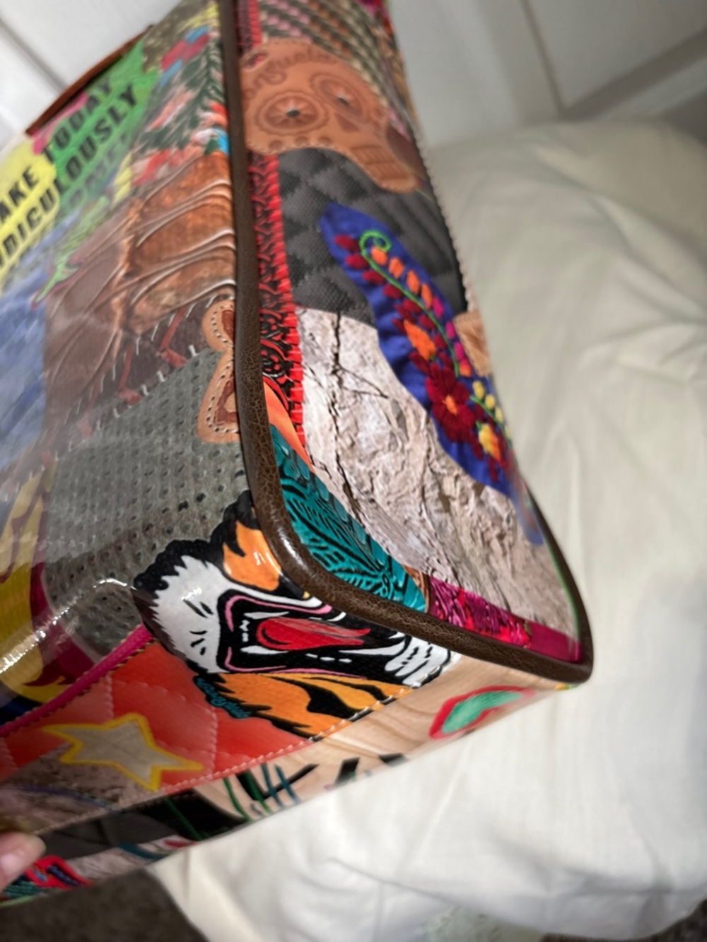 Consuela Classic Tote, Patches - Picture 9 of 15